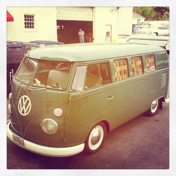 Take a look at this old school Volkswagen Van that was here at the shop a